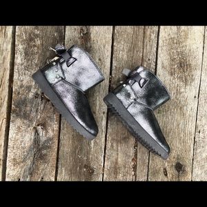 Alexis Leroy Silver Winter Boots w/Rhinestones 10M